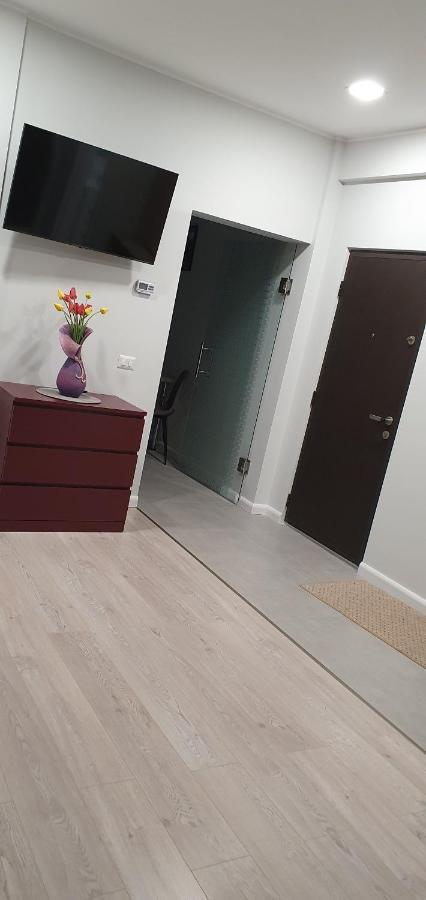 Yla Studio- Piatra Neamţ Екстериор снимка