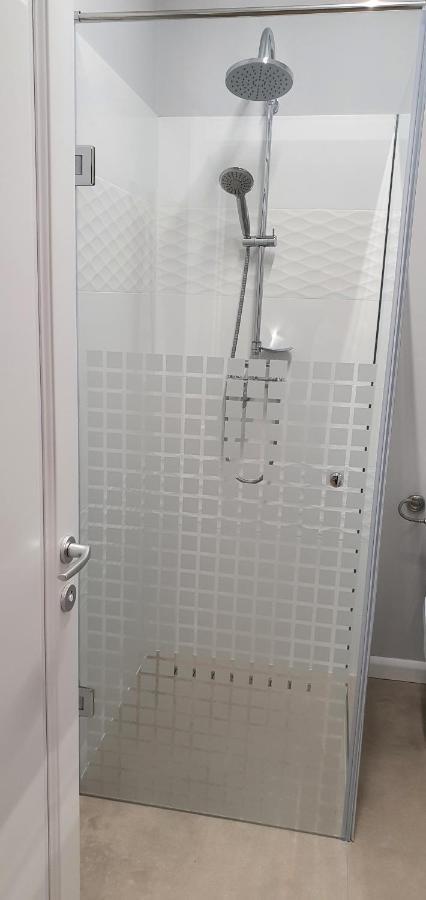Yla Studio- Piatra Neamţ Екстериор снимка
